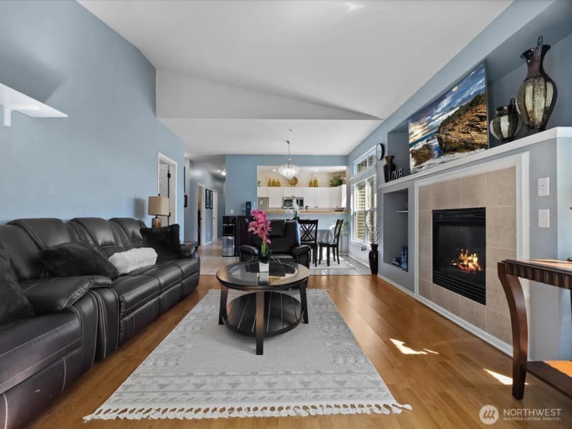 Property photo for 12712 Admiralty Way #c301, Everett photo 16