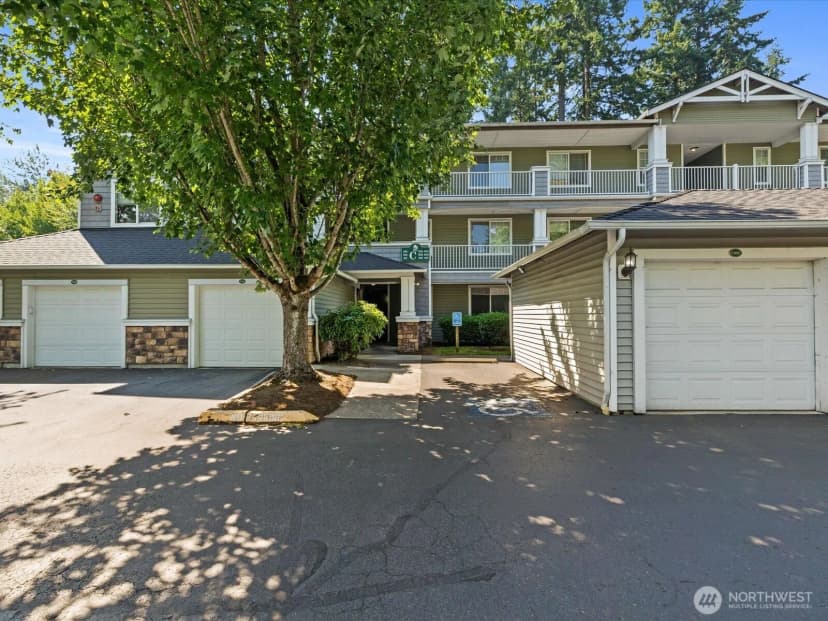 Property photo for 12712 Admiralty Way #c301, Everett photo 26