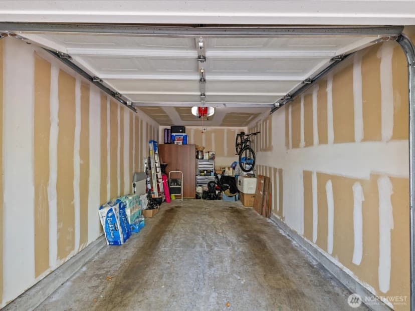 Property photo for 12712 Admiralty Way #c301, Everett photo 27