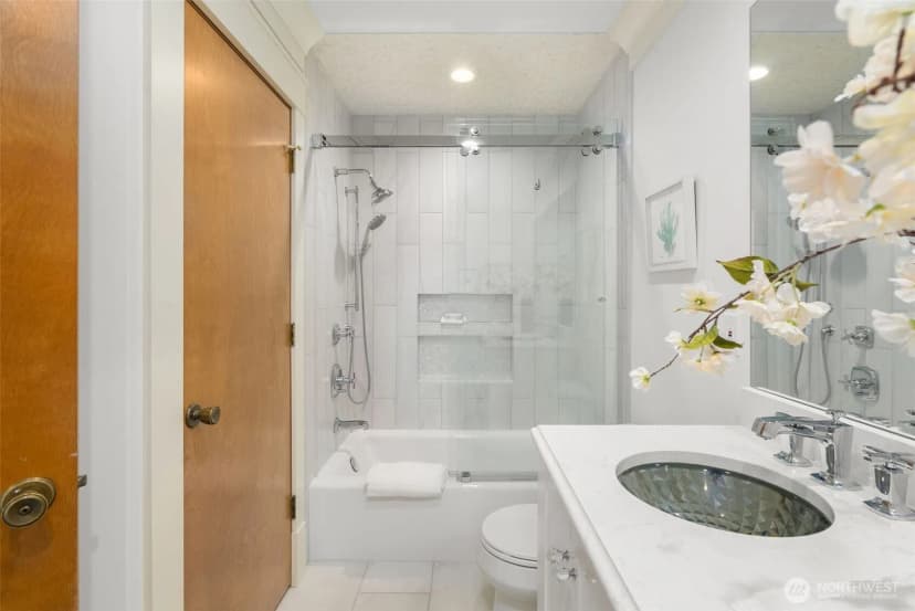 Property photo for 10109 Ne Knight Road, Bainbridge Island photo 18