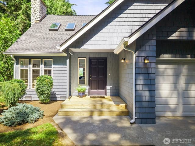 Property photo for 10109 Ne Knight Road, Bainbridge Island photo 3