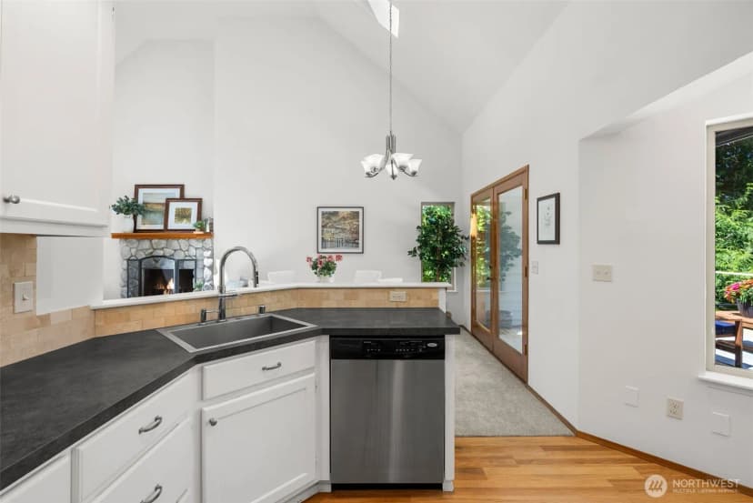 Property photo for 10109 Ne Knight Road, Bainbridge Island photo 11