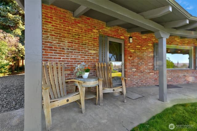 Property photo for 4205 Barge Street, Yakima photo 3