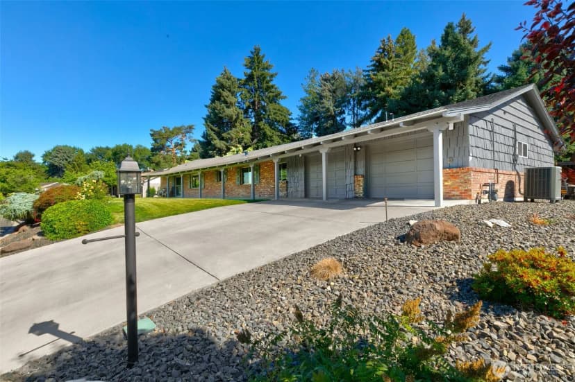 Property photo for 4205 Barge Street, Yakima photo 37