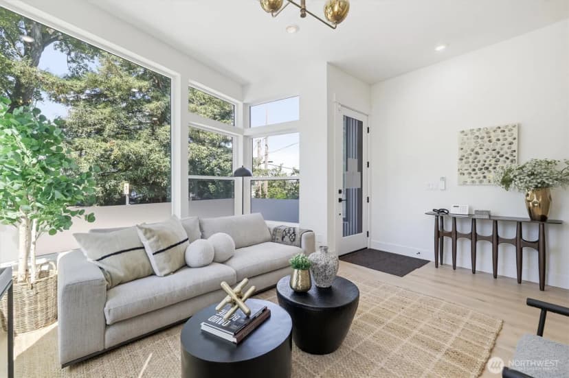 Property photo for 2020 Fairview Avenue E #a, Seattle photo 7