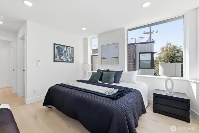 Property photo for 2020 Fairview Avenue E #a, Seattle photo 16