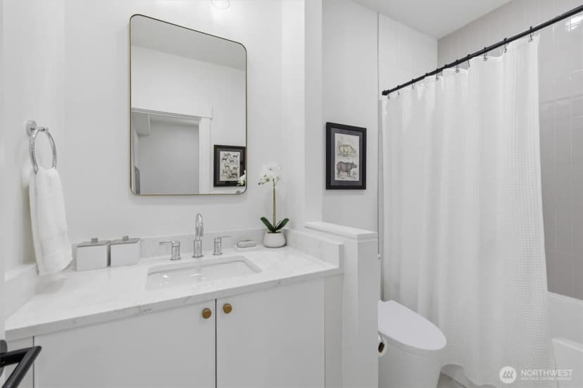 Property photo for 2020 Fairview Avenue E #a, Seattle photo 29