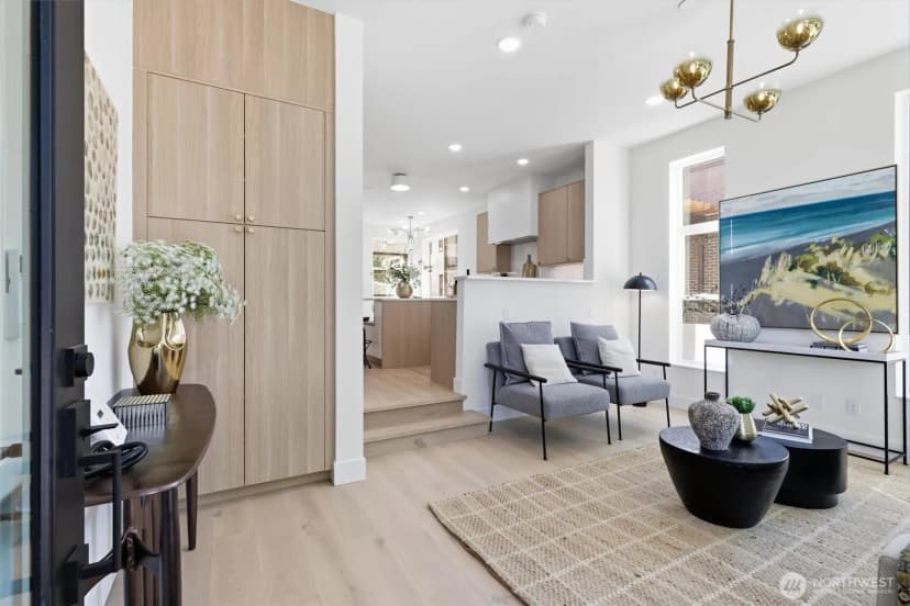 Property photo for 2020 Fairview Avenue E #a, Seattle photo 5