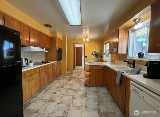 Property photo for 1225 21st Street Se, Auburn photo 4