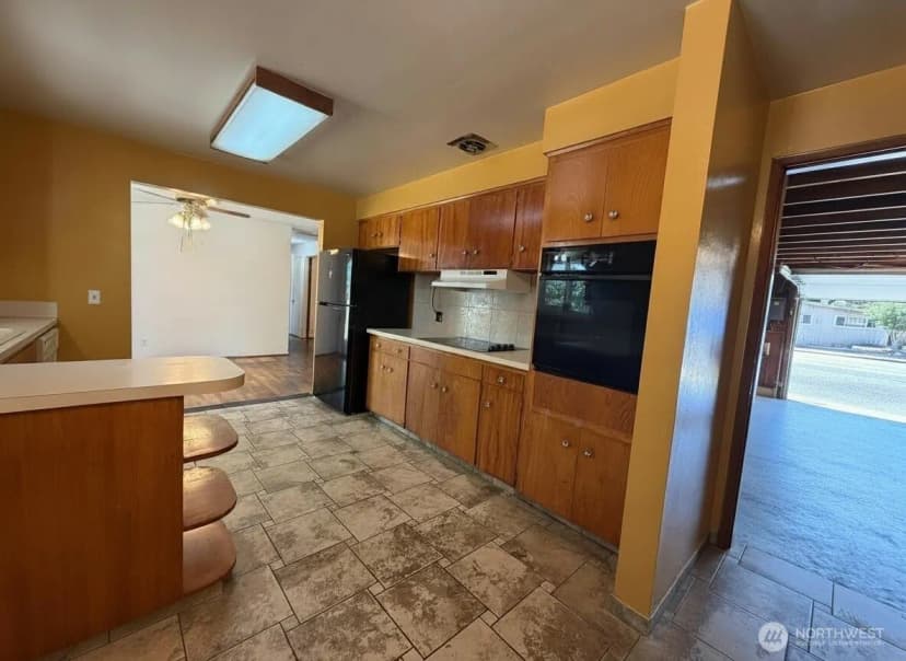 Property photo for 1225 21st Street Se, Auburn photo 5