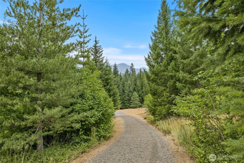 Property photo for 611 Anna Bell Drive, Ronald