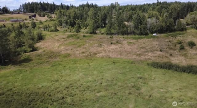 Property photo for 40317 Dean Kreger Road E, Eatonville photo 4