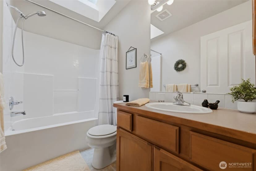 Property photo for 8400 Jeatran Place Nw, Silverdale photo 22