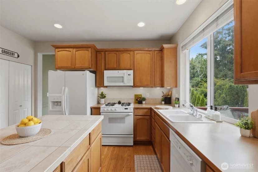 Property photo for 8400 Jeatran Place Nw, Silverdale photo 11