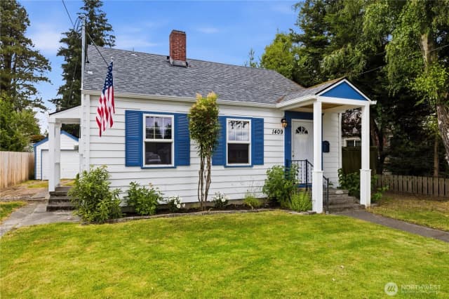 Property photo for 1409 Silver Street, Sumner photo 3