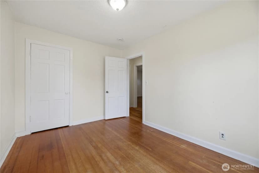 Property photo for 1409 Silver Street, Sumner photo 16