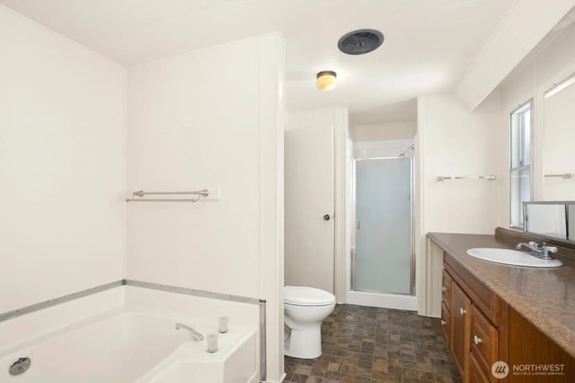 Property photo for 1121 244th Street Sw #42, Bothell photo 10
