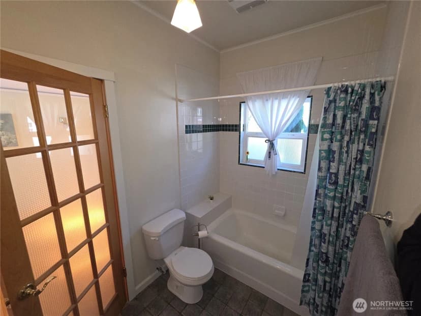 Property photo for 232 E Libby Road W, Shelton photo 20