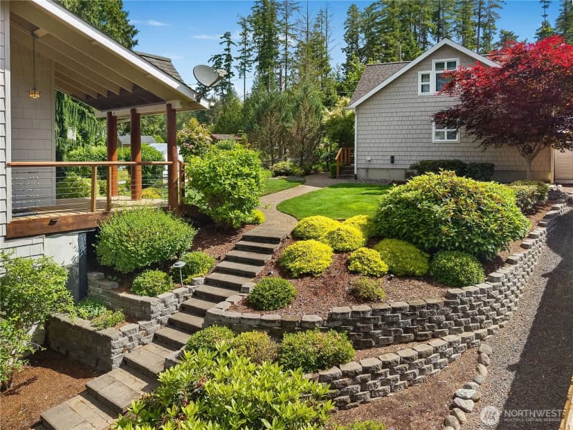 Property photo for 232 E Libby Road W, Shelton photo 27