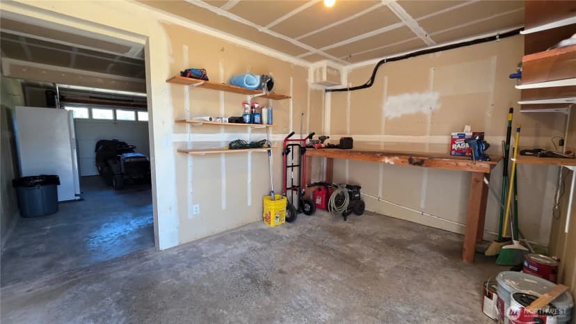 Property photo for 128 Berggren Road N, Eatonville photo 34