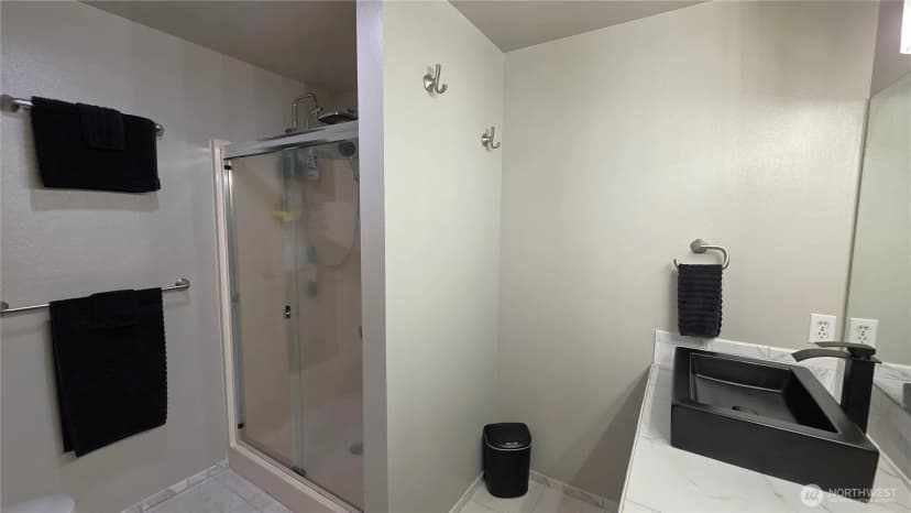 Property photo for 128 Berggren Road N, Eatonville photo 16