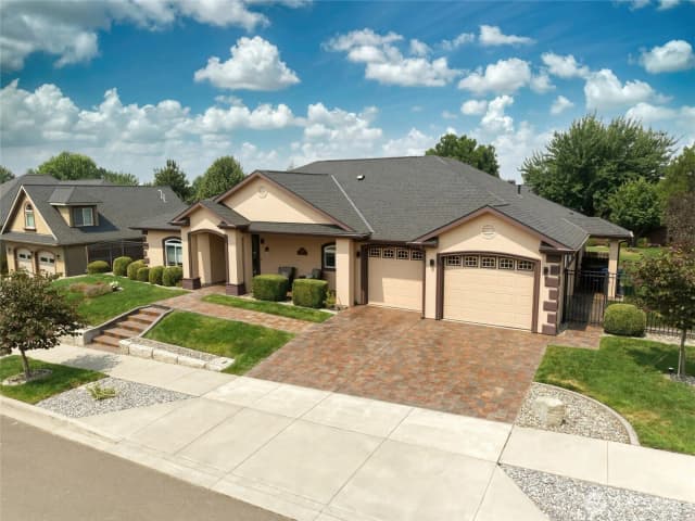 Property photo for 260 Coyote Ridge Drive, Walla Walla photo 4