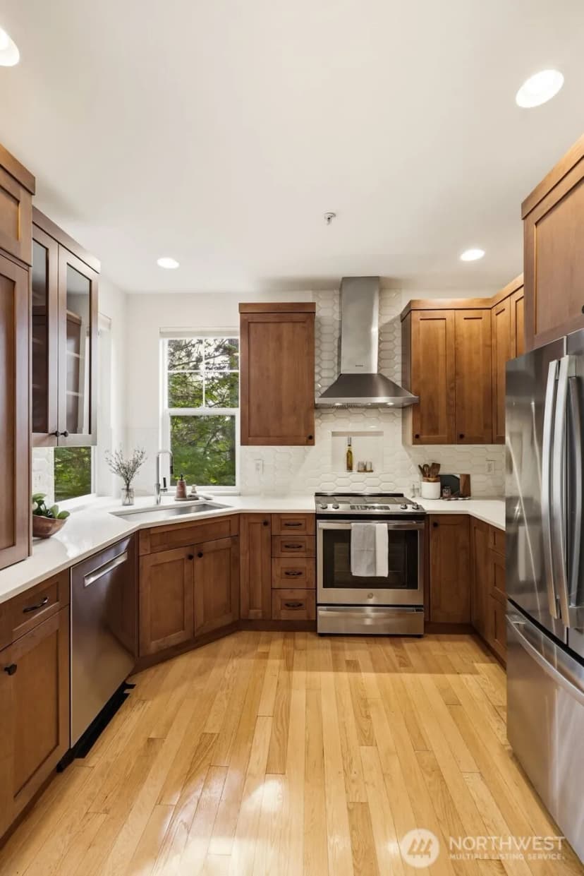 Property photo for 2300 Benson Road S #f5, Renton photo 9