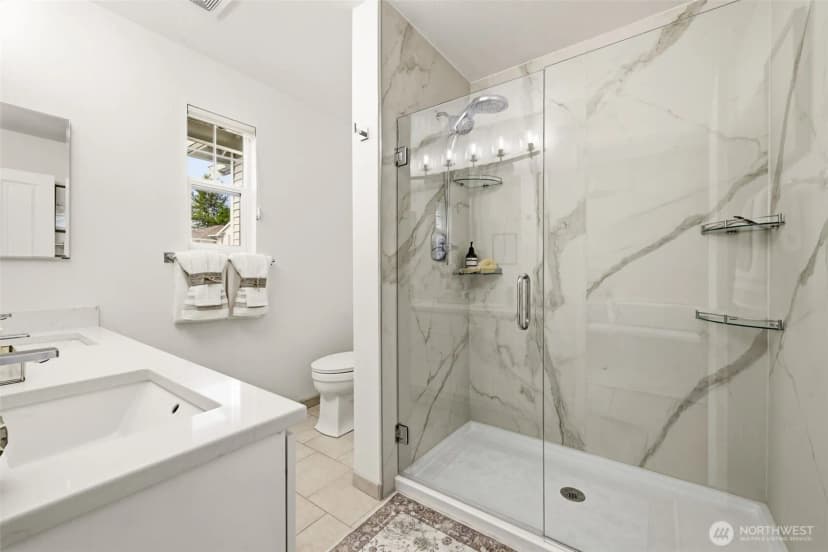 Property photo for 2300 Benson Road S #f5, Renton photo 17