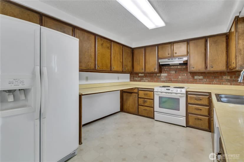 Property photo for 10074 Se 213th Place, Kent photo 11