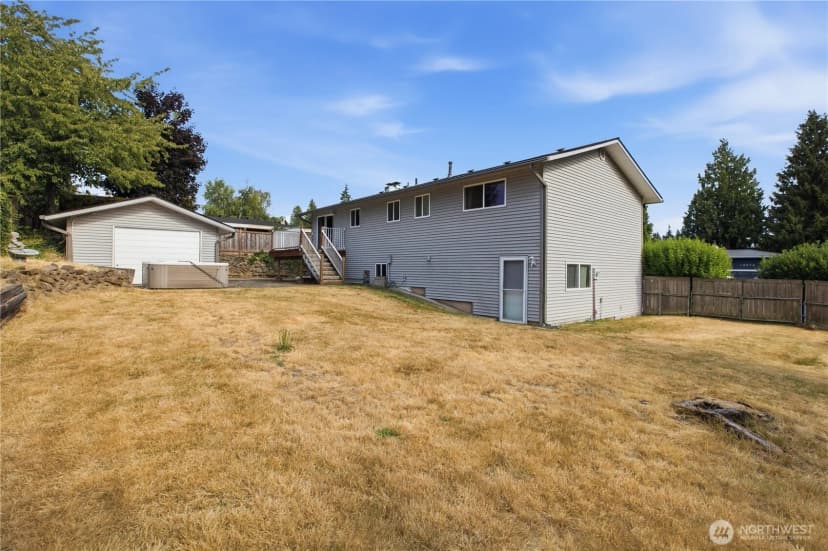 Property photo for 10074 Se 213th Place, Kent photo 29