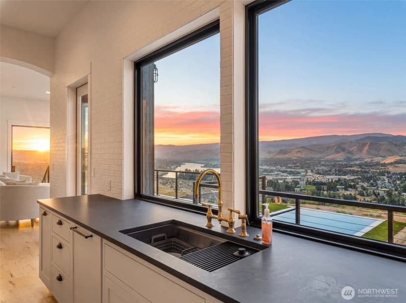 Property photo for 3900 Sky Crest, Wenatchee photo 14