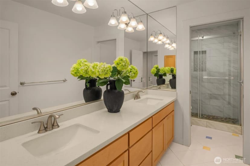 Property photo for 2451 204th Terrace Ne, Sammamish photo 34