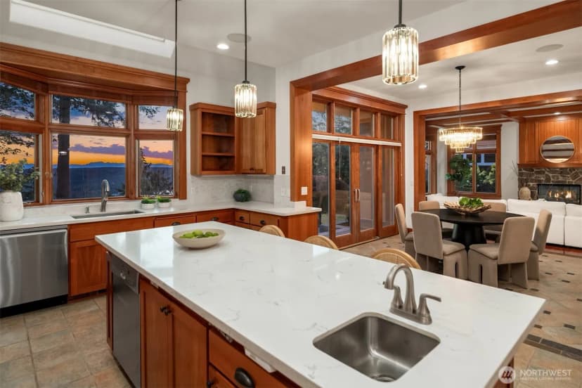 Property photo for 2451 204th Terrace Ne, Sammamish photo 13