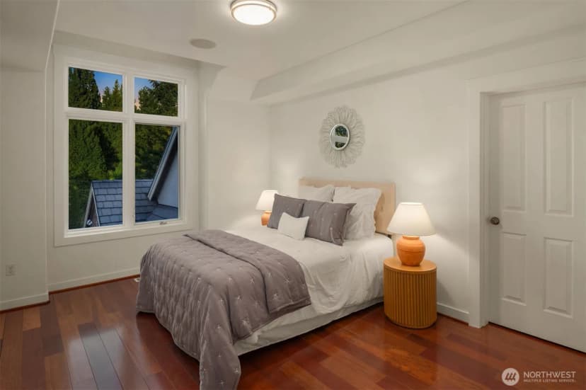 Property photo for 2451 204th Terrace Ne, Sammamish photo 32