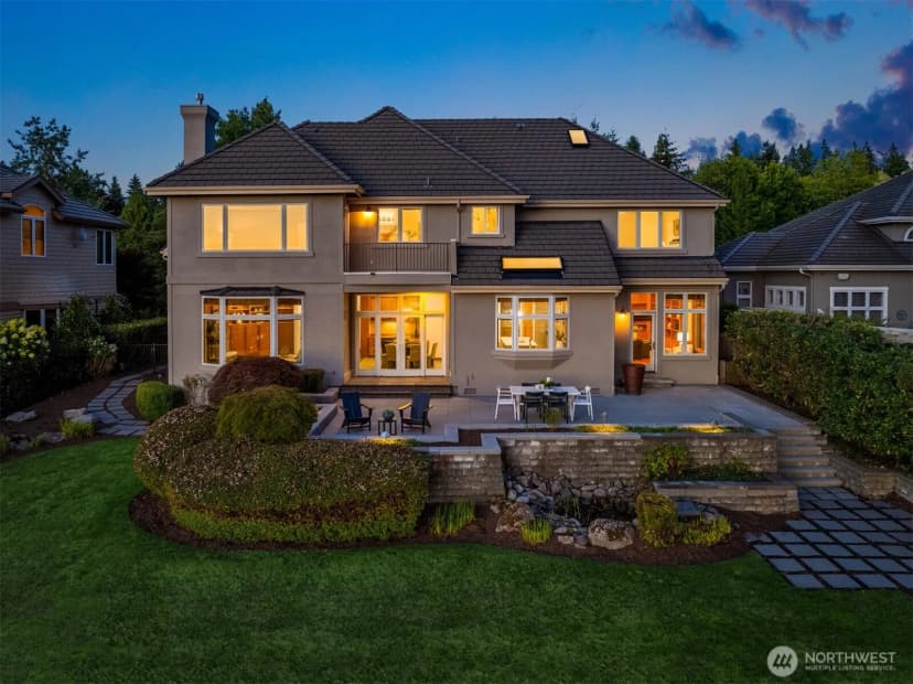 Property photo for 2451 204th Terrace Ne, Sammamish photo 6