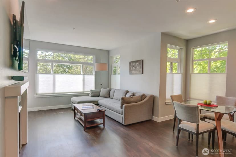 Property photo for 3500 E Lake Sammamish Parkway Se #2-105, Sammamish photo 9