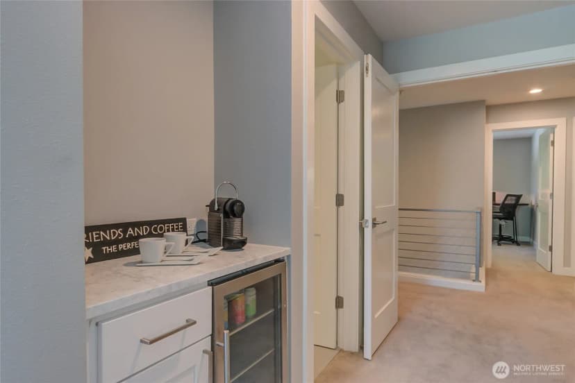 Property photo for 3500 E Lake Sammamish Parkway Se #2-105, Sammamish photo 31