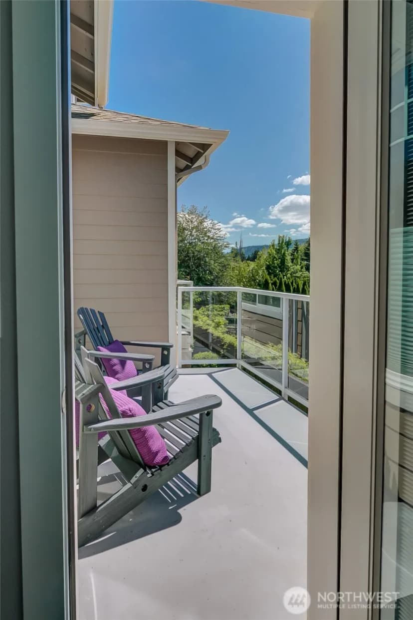 Property photo for 3500 E Lake Sammamish Parkway Se #2-105, Sammamish photo 16