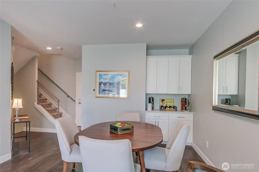Property photo for 3500 E Lake Sammamish Parkway Se #2-105, Sammamish photo 8