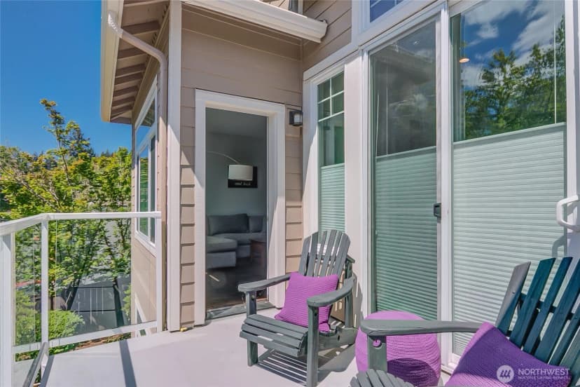 Property photo for 3500 E Lake Sammamish Parkway Se #2-105, Sammamish photo 17