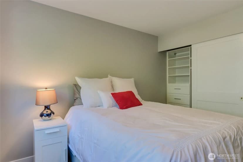 Property photo for 3500 E Lake Sammamish Parkway Se #2-105, Sammamish photo 33