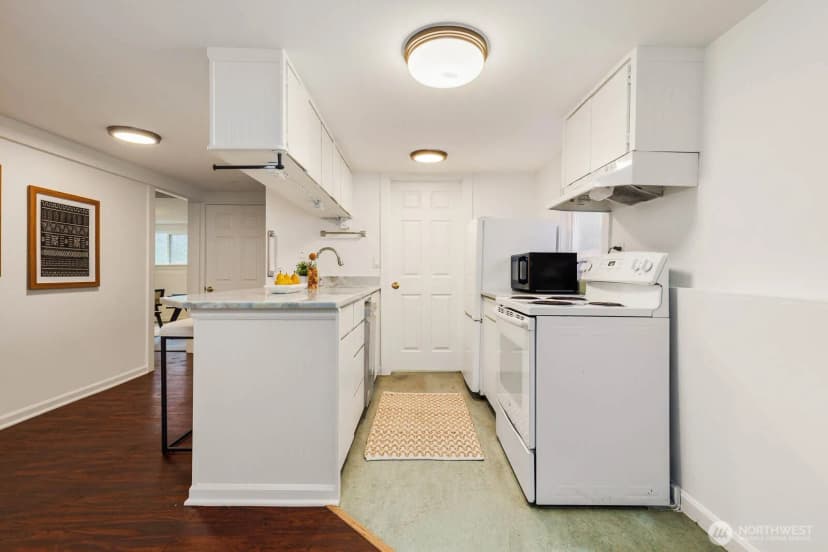 Property photo for 414 N 46th Street, Seattle photo 13
