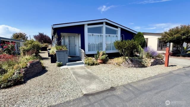 Property photo for 325 N 5th Avenue #3, Sequim