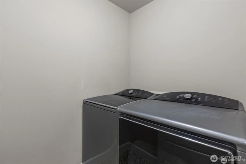 Property photo for 21204 113th Street Ct E, Bonney Lake photo 32