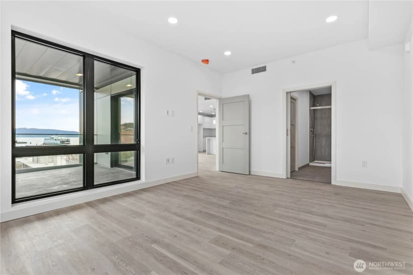 Property photo for 1019 Granary Avenue #412, Bellingham photo 13