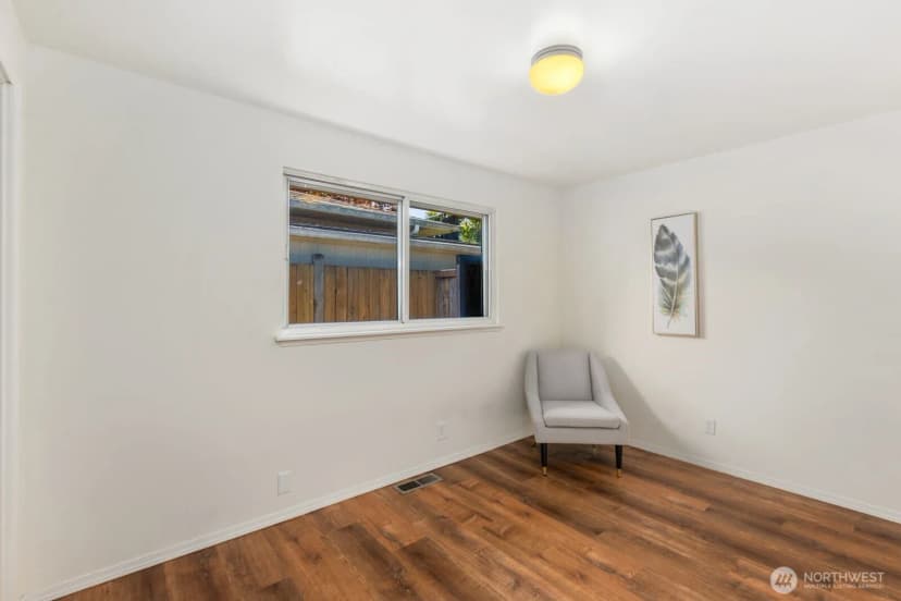 Property photo for 20605 12th Place S, Sea Tac photo 27