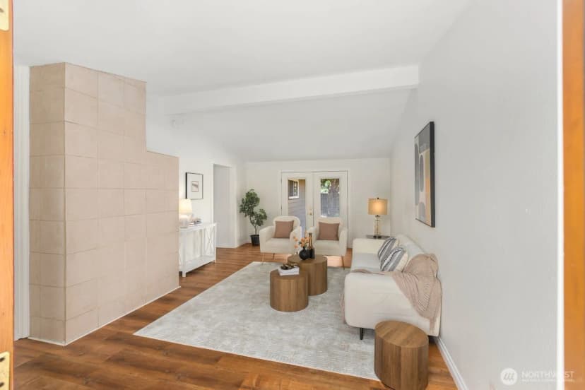 Property photo for 20605 12th Place S, Sea Tac photo 5