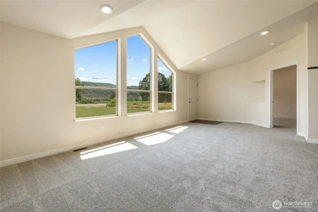 Property photo for 216 Mossyrock Road W, Mossyrock photo 2