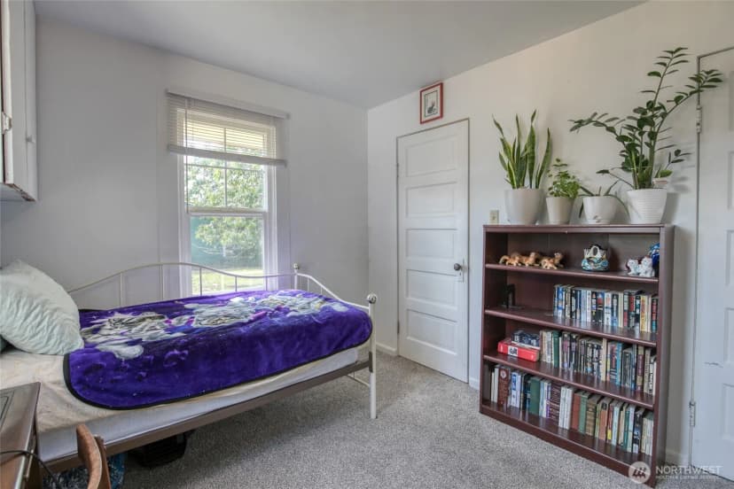 Property photo for 1021 W Stockwell Street, Aberdeen photo 13