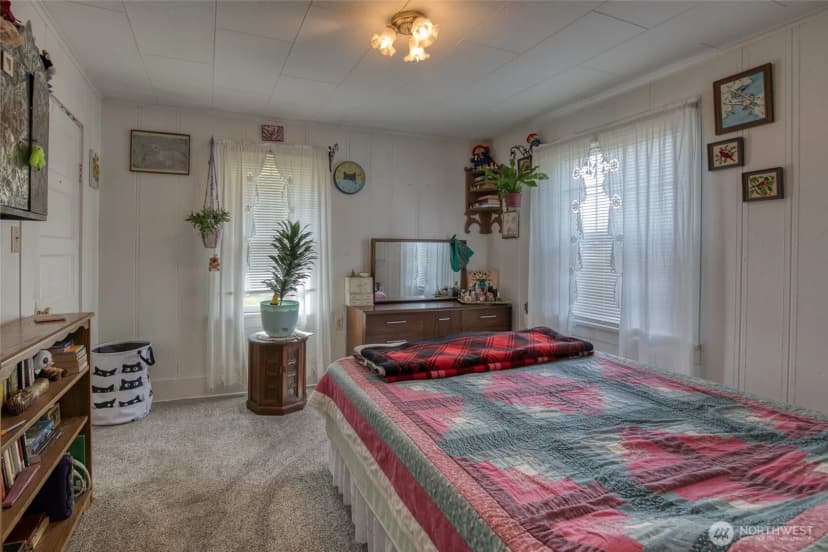 Property photo for 1021 W Stockwell Street, Aberdeen photo 10